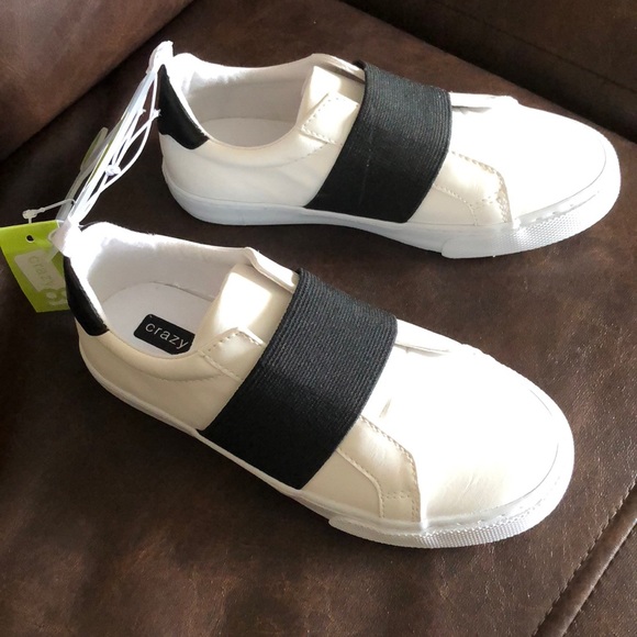 Crazy 8 Other - Crazy 8 kids Shoes New with tags